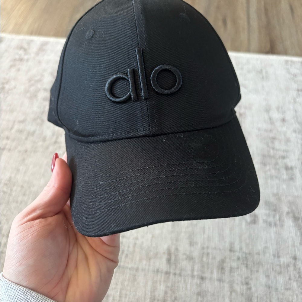 ALO Yoga Black Cap
